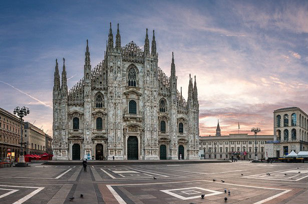 Milano - Travel in Italy